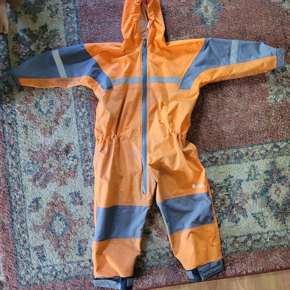 Oaki suit